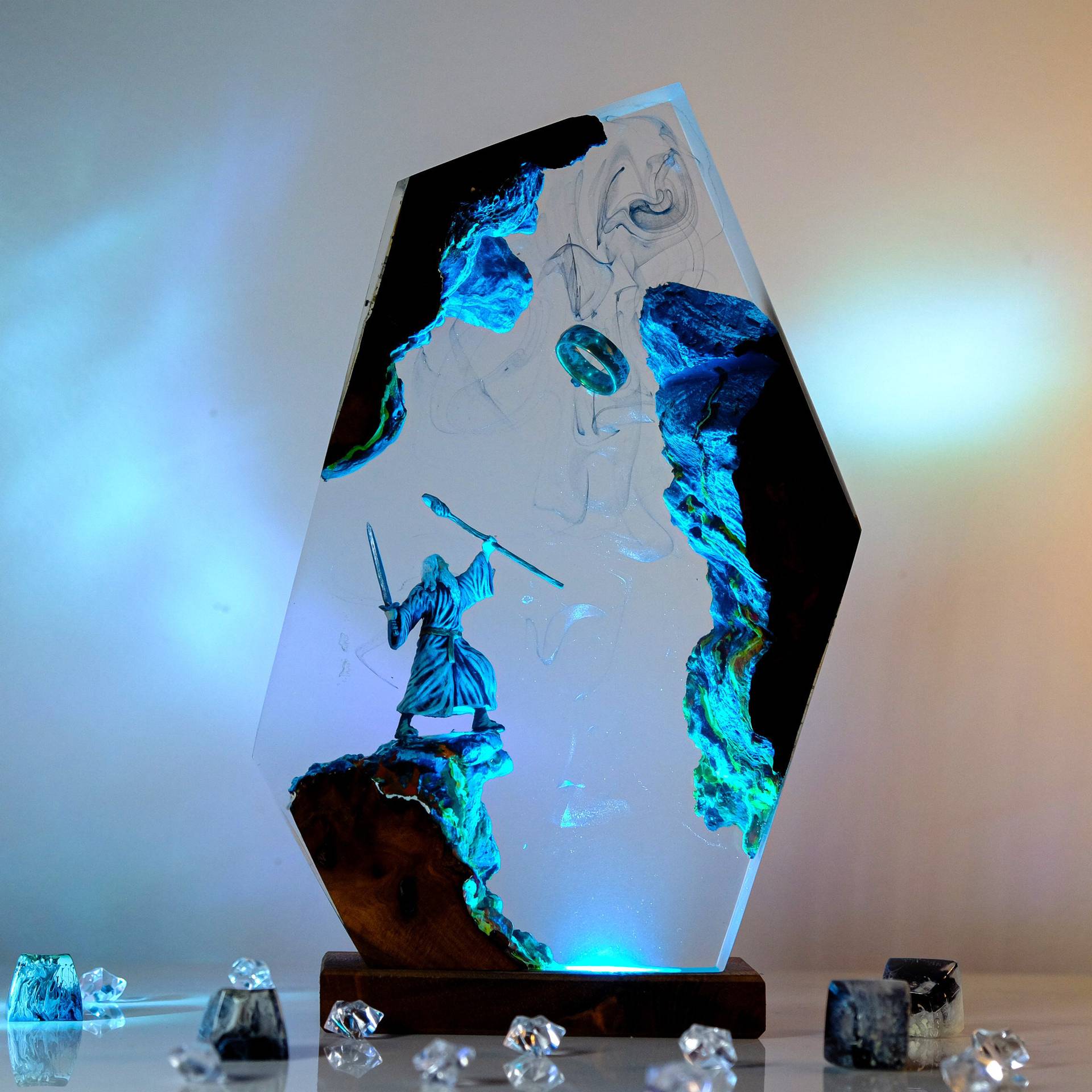 Home Decor Accessories - مصباح طاولة على شكل مشهد من