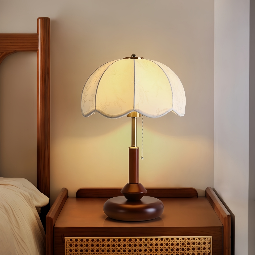 مصباح طاولة قبة مزخرفة بتصميم  - مراجعة Home Decor Lighting وسعره
